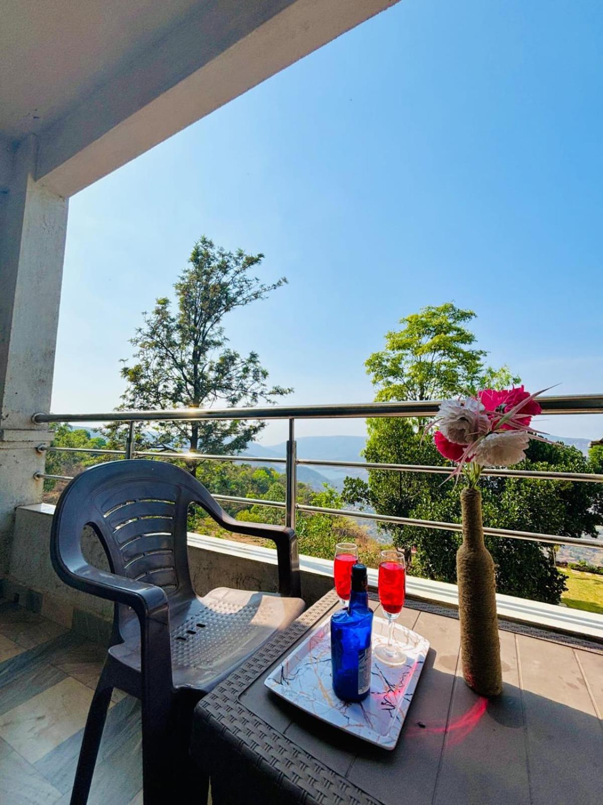 Oneness Mahableshwar Hotel Mahābaleshwar Exterior foto